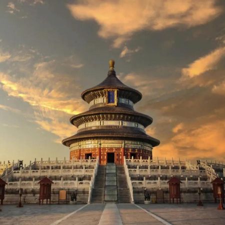 Happy Dragon Saga Hotel With Terrace-- Free Wifi With Fluent English Speaking,Tourist Ticket Service&Food Recommendation,Near Tian'Anmen Forbidden City,Wangfujing Walking Street,Easy To Get Any Tour Sights By Metro Peking Exterior foto