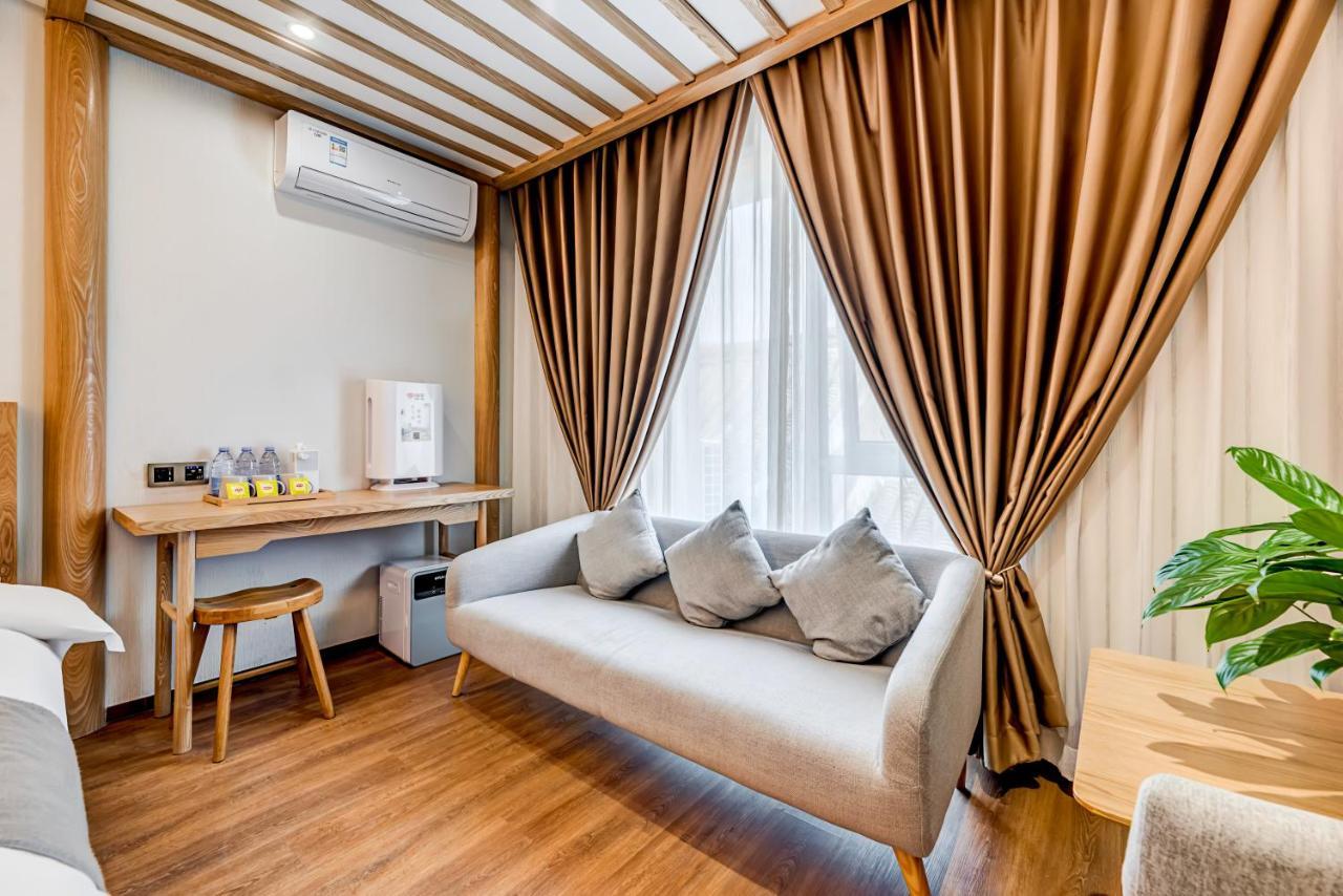 Happy Dragon Saga Hotel With Terrace-- Free Wifi With Fluent English Speaking,Tourist Ticket Service&Food Recommendation,Near Tian'Anmen Forbidden City,Wangfujing Walking Street,Easy To Get Any Tour Sights By Metro Peking Exterior foto