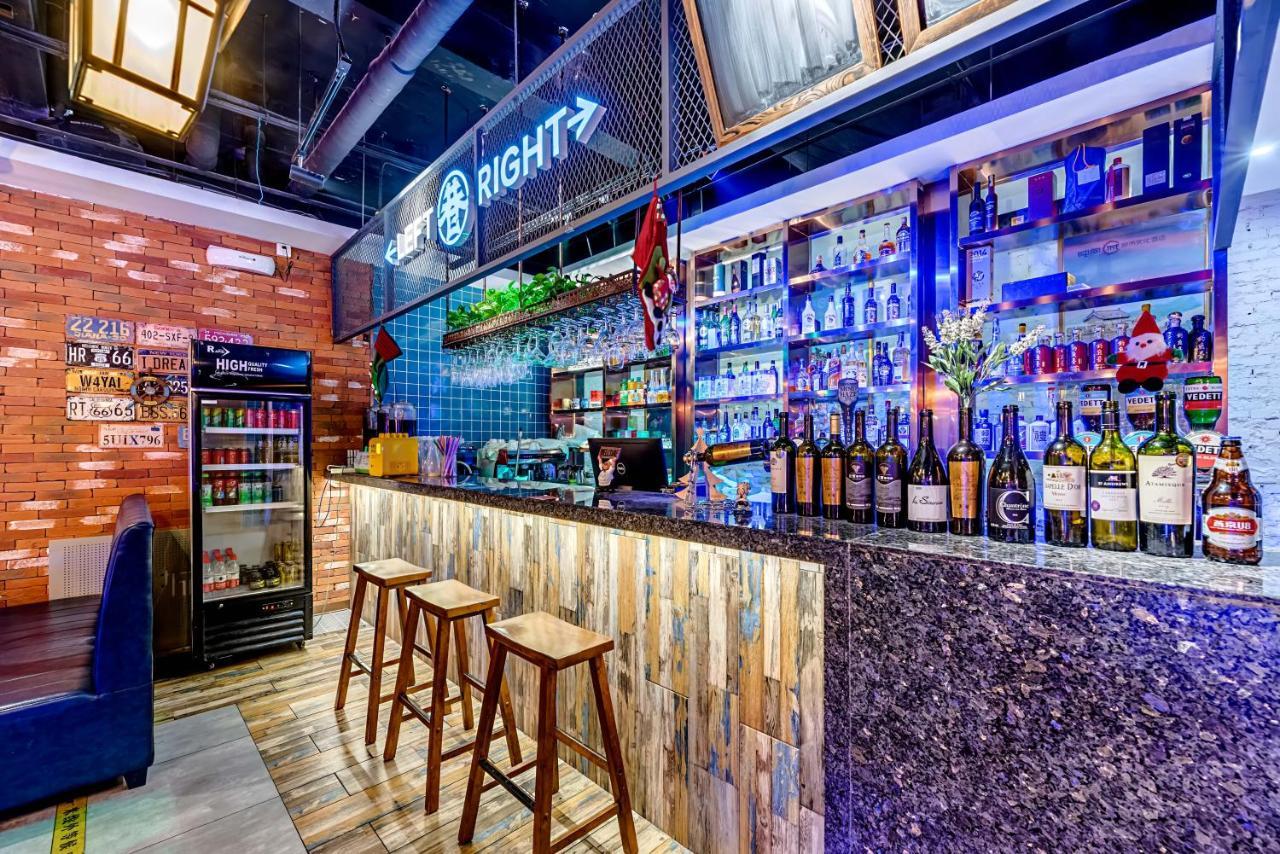 Happy Dragon Saga Hotel With Terrace-- Free Wifi With Fluent English Speaking,Tourist Ticket Service&Food Recommendation,Near Tian'Anmen Forbidden City,Wangfujing Walking Street,Easy To Get Any Tour Sights By Metro Peking Exterior foto