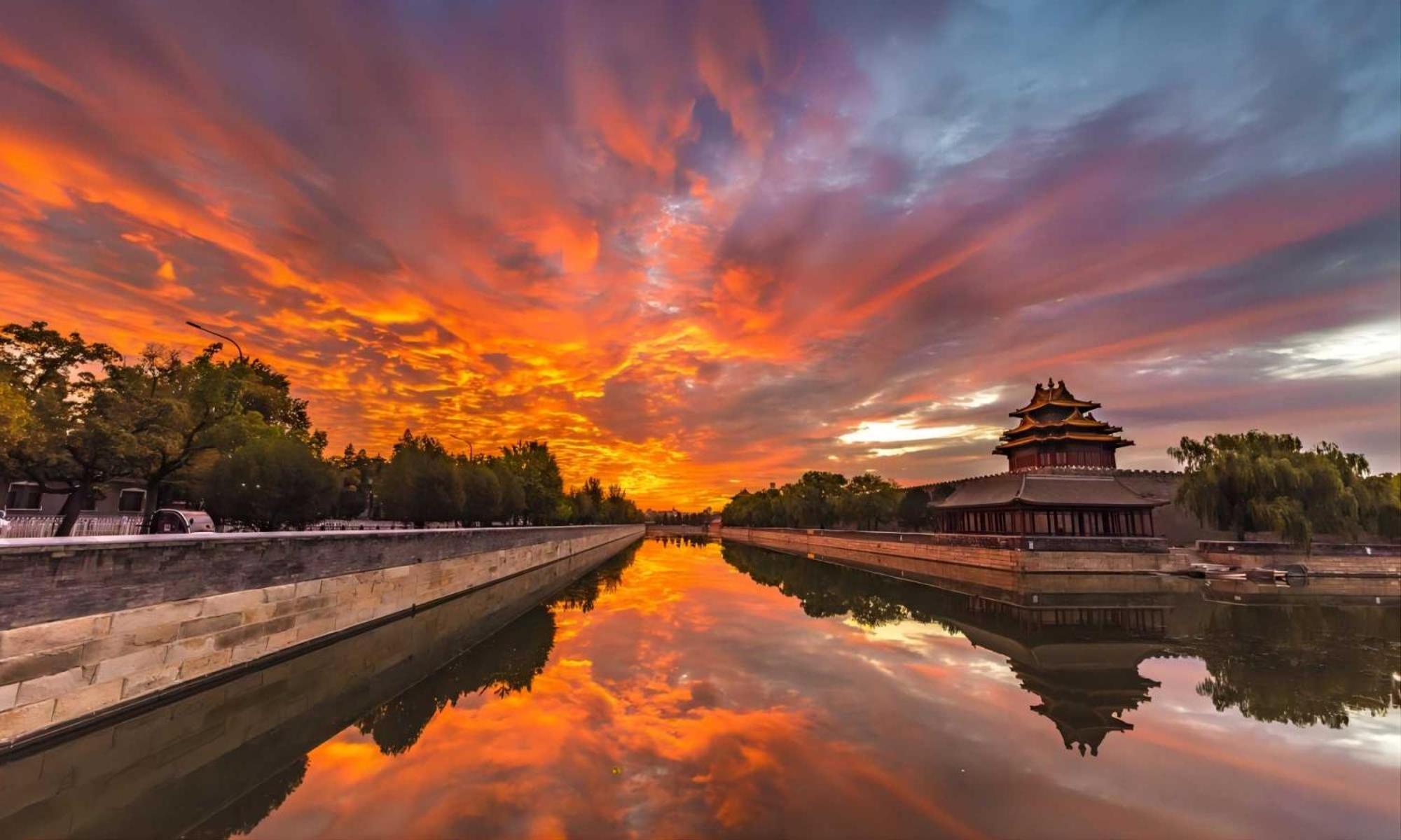 Happy Dragon Saga Hotel With Terrace-- Free Wifi With Fluent English Speaking,Tourist Ticket Service&Food Recommendation,Near Tian'Anmen Forbidden City,Wangfujing Walking Street,Easy To Get Any Tour Sights By Metro Peking Exterior foto